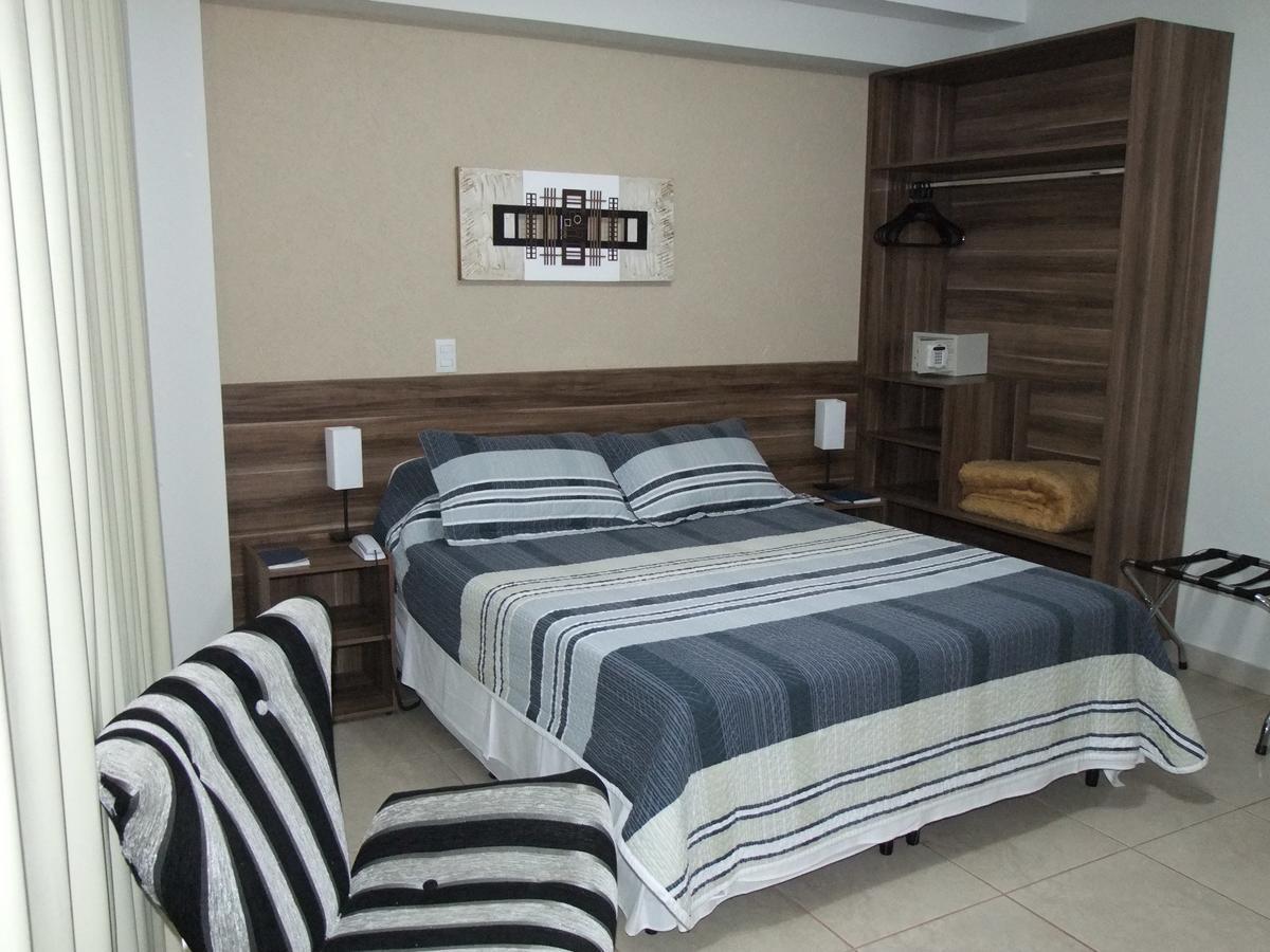 Beira Lago Palace Hotel Morrinhos Kültér fotó