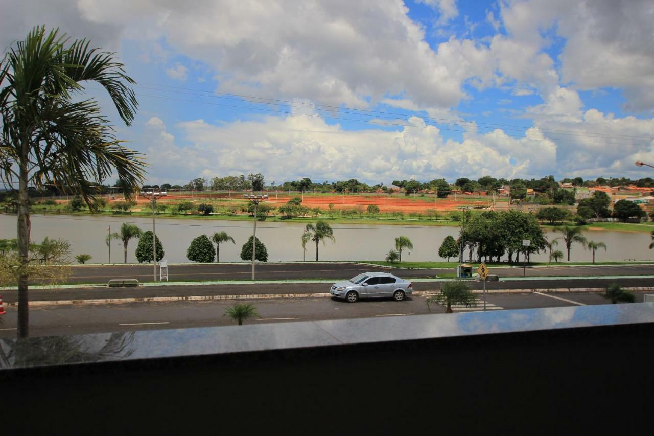 Beira Lago Palace Hotel Morrinhos Kültér fotó